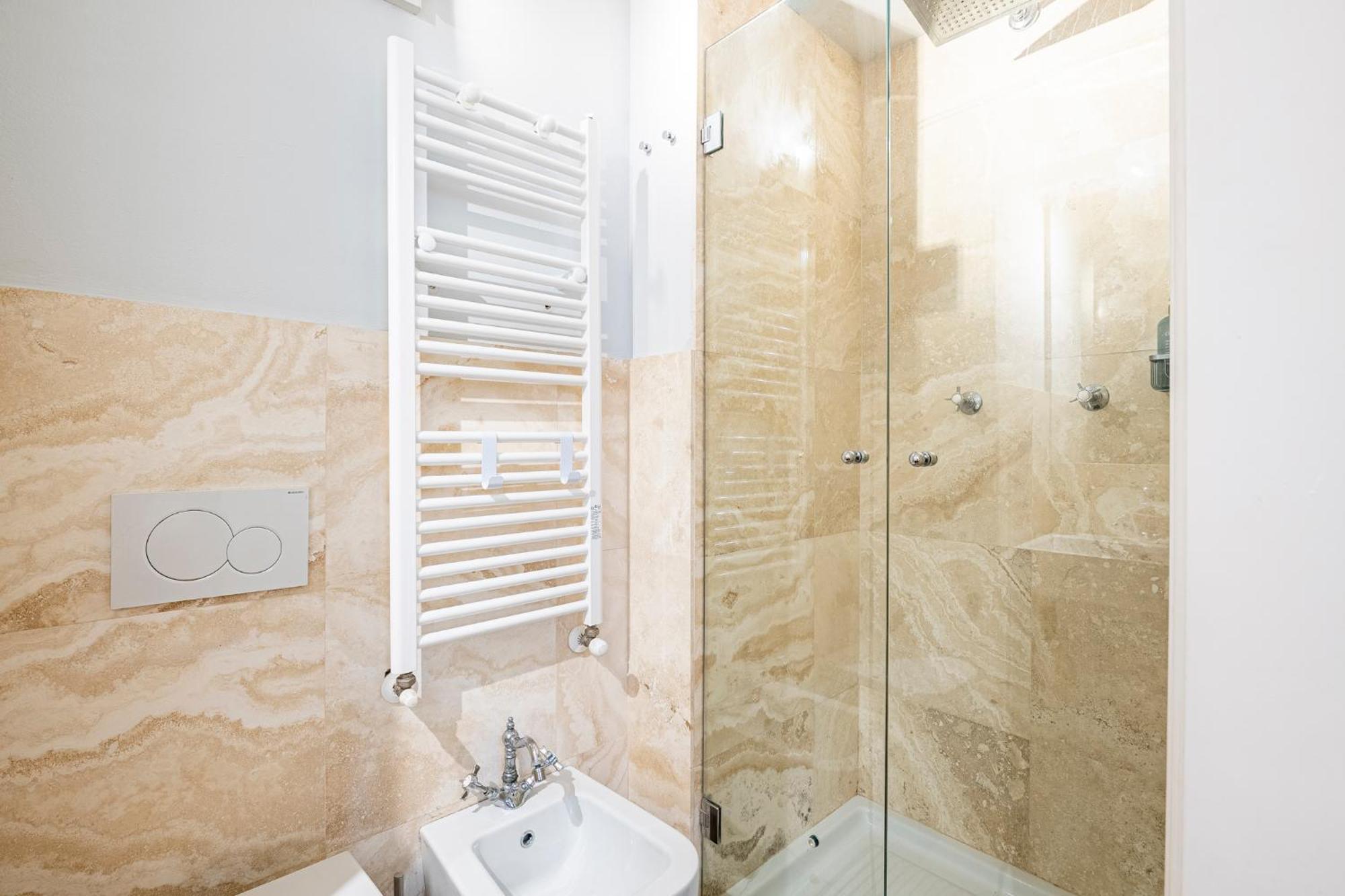 Suite In Pz. Michelangelo: Due Camere Con Due Bagni Florencia Exterior foto