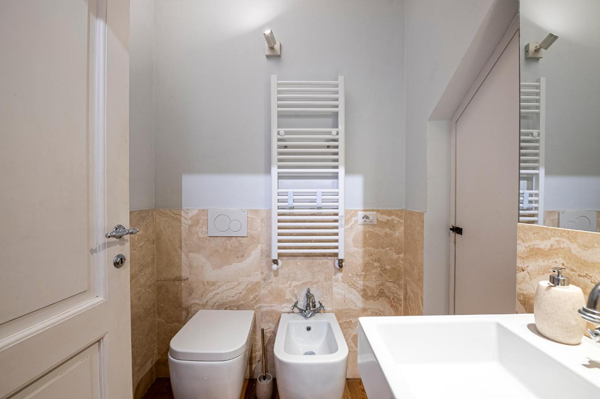 Suite In Pz. Michelangelo: Due Camere Con Due Bagni Florencia Exterior foto