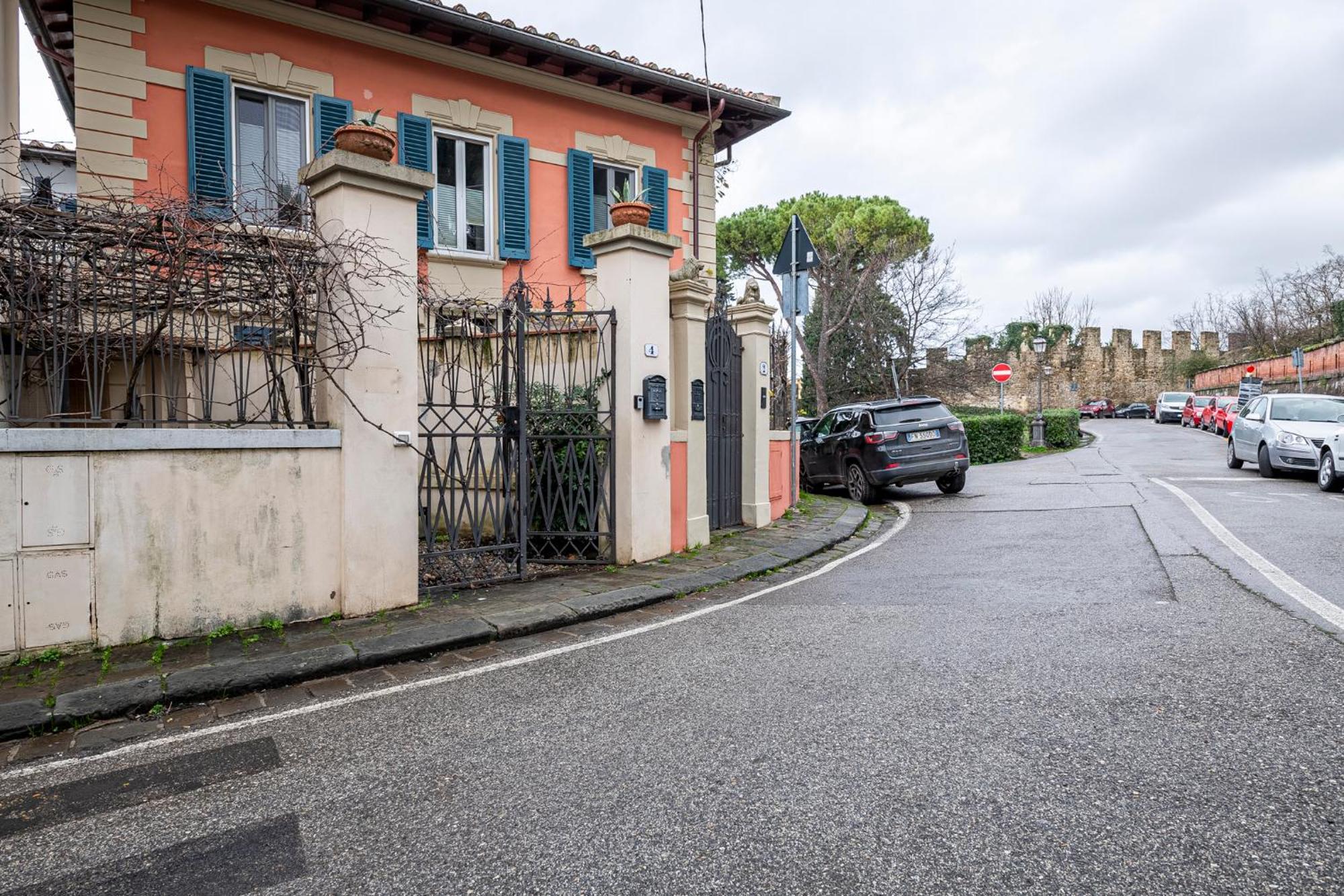 Suite In Pz. Michelangelo: Due Camere Con Due Bagni Florencia Exterior foto